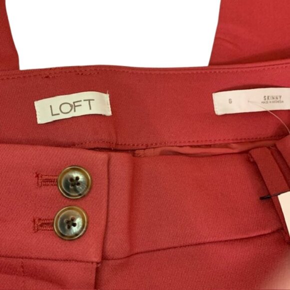 NWT LOFT Women's Double Button Skinny Ankle Pant Raspberry Size 6 - Picture 6 of 12